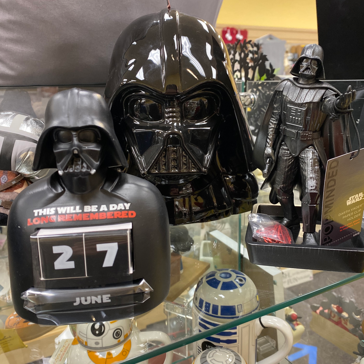 Star Wars Darth Vader Magnetic Paper Clip Holder
