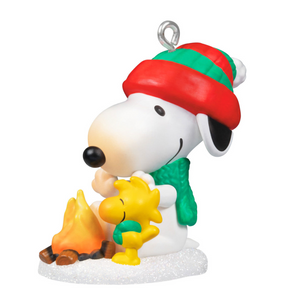 Mini Peanuts® Winter Fun With Snoopy