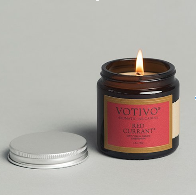 Votivo 2.8 oz Aromatic Jar Candle Red Currant